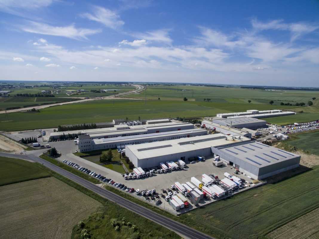Nadwozia do samochodów ciężarowych PLANDEX producent (4)